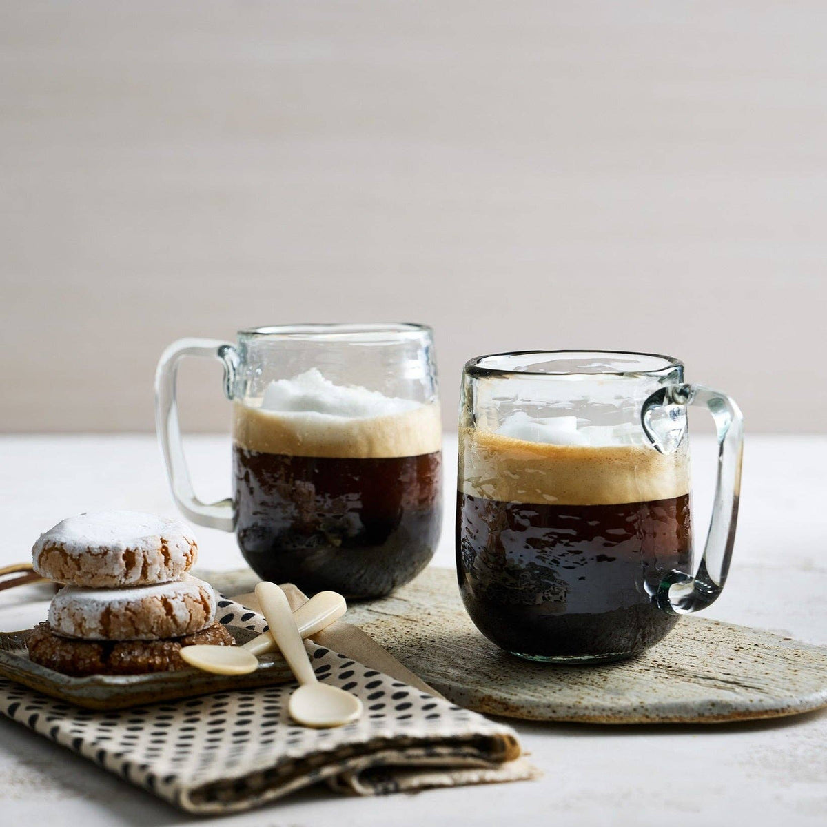Glassware & Drinkware